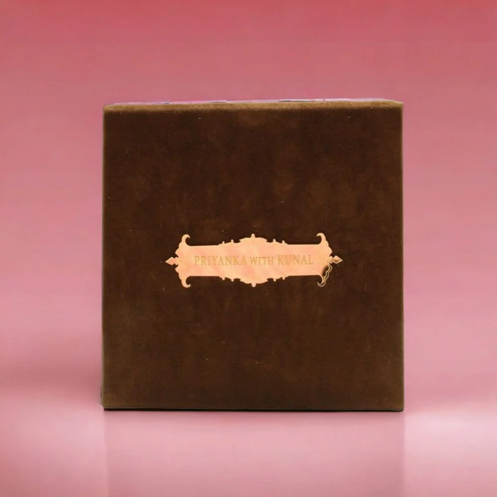 KL8502 Velvet Fabric Hardboard Padding Thick Wedding Card with 2 Card Inserts, 1 MDF Carry Bag Style Holder and Acrylic Mirror with Couple Names - Image 3